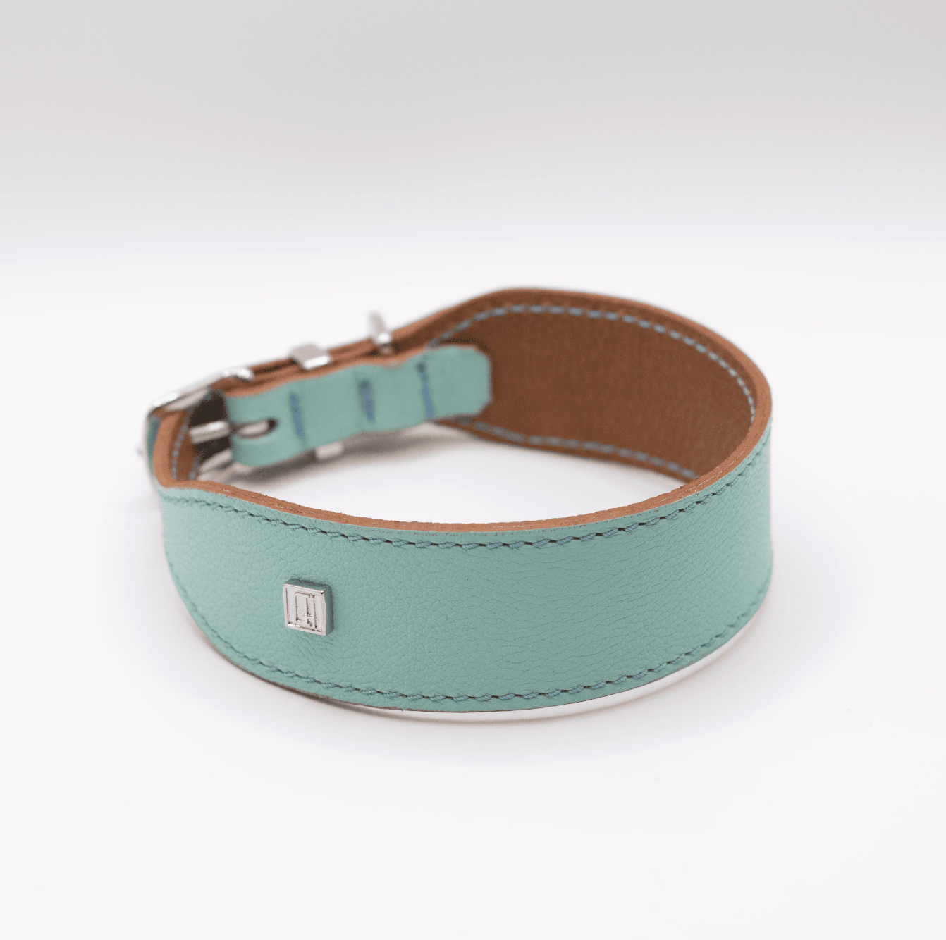 Tiffany dog 2025 collar price